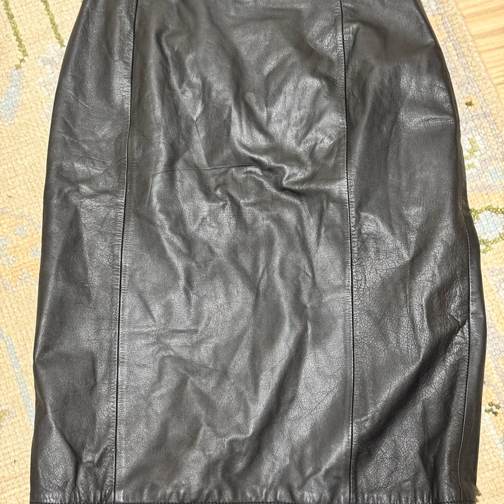 Prezzia Vintage Genuine Leather Black Midi Pencil Skirt Size 9/10 - Picture 7 of 7